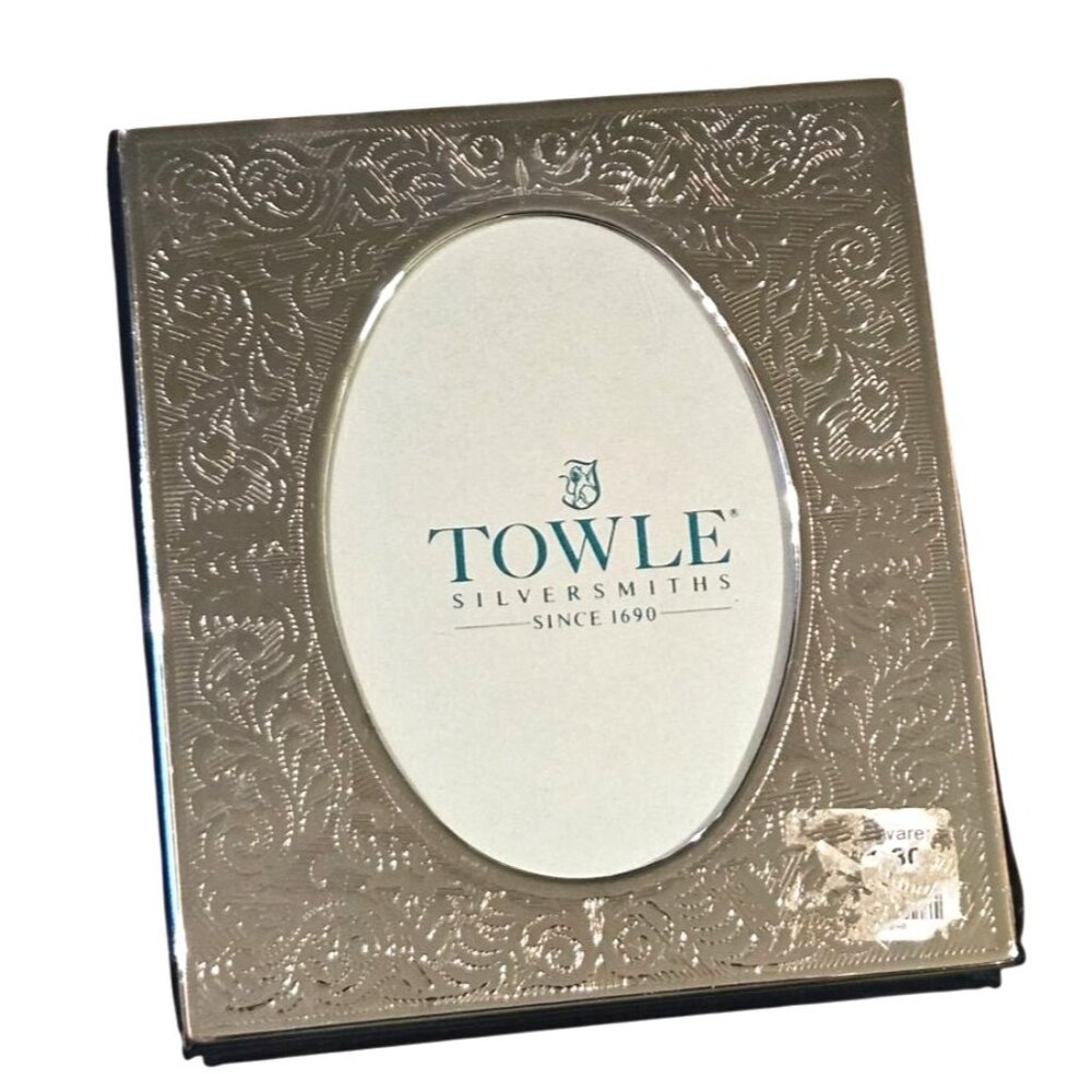 Towle Silversmiths Silver-Plated Velvet Lined Photo Album 6x7 Elegant Design